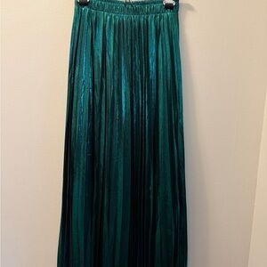 Elegant Green Maxi Skirt